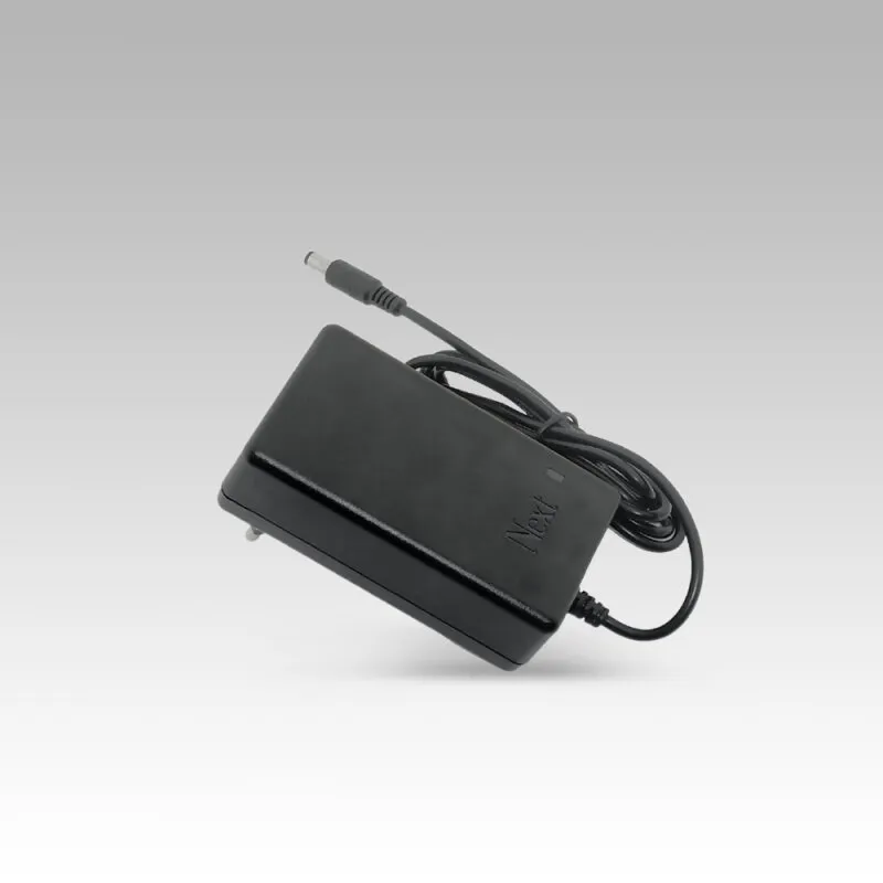 Ye 1615 16V 1,5A Adaptör
